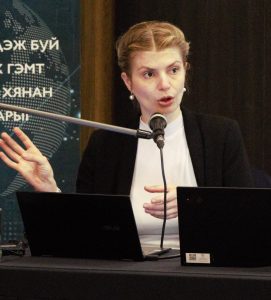 Lynn Dudenhoefer